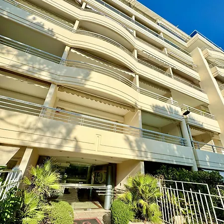 2 Pieces Proche Golden *